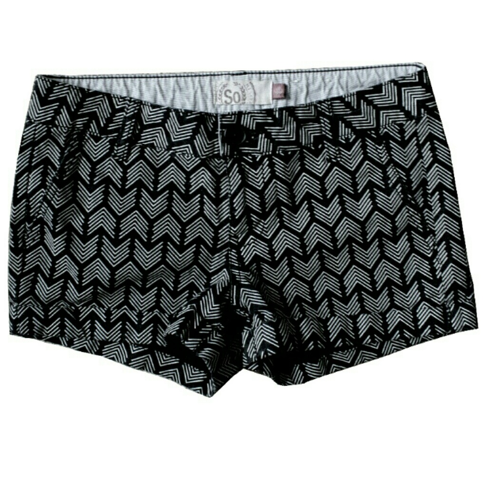SO Chevron Shorts